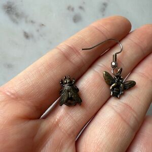 New Bronze Bee and fly handmade stud dangle Earrings set whimsical asymmetrical